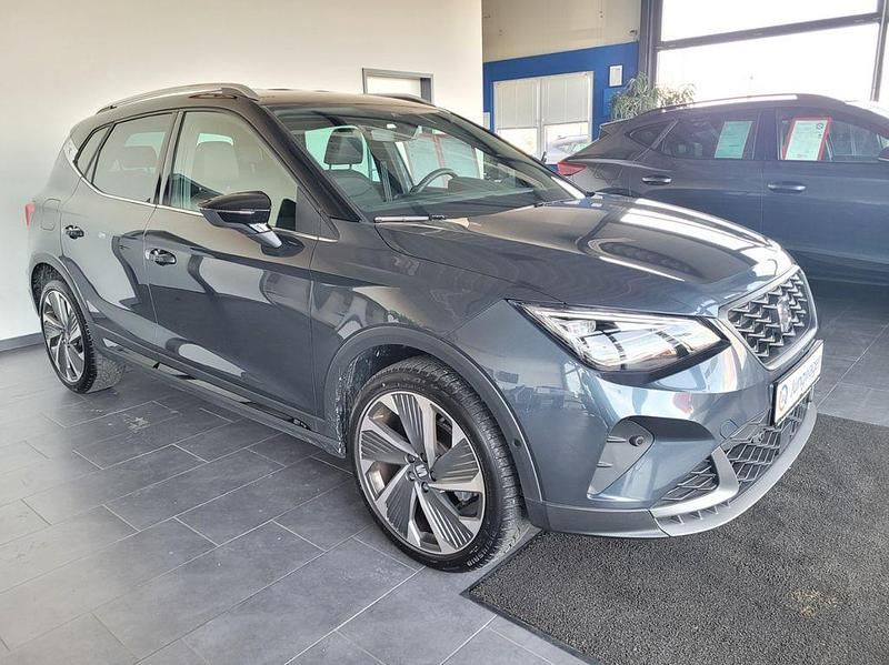 Gebraucht Seat Arona FR 116 PS (85 kW) 2025 Grau SUV