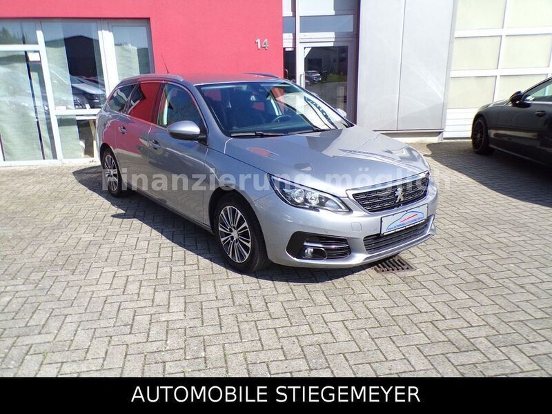 Grau Gebraucht 2021 Peugeot 308 Allure Kombi | 13.650 € (Guter Preis) - Bild 1/4