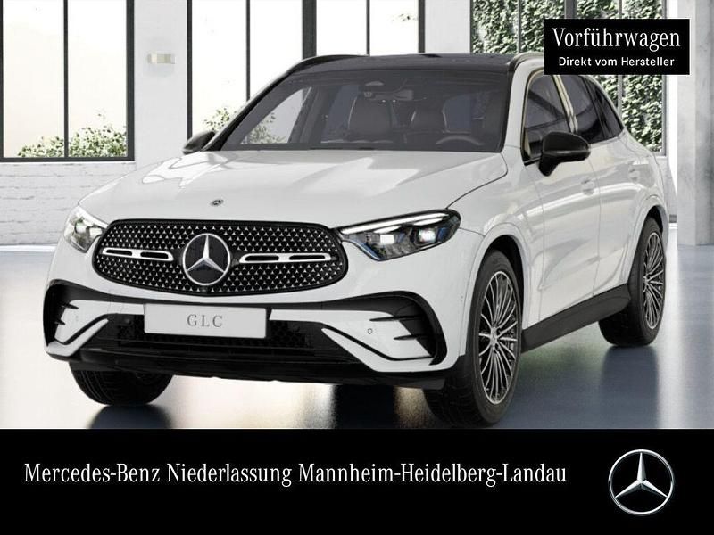 Polarweiß Gebraucht 2024 Mercedes GLC200 AMG SUV | 55.980 € (Fairer Preis) - Bild 1/3