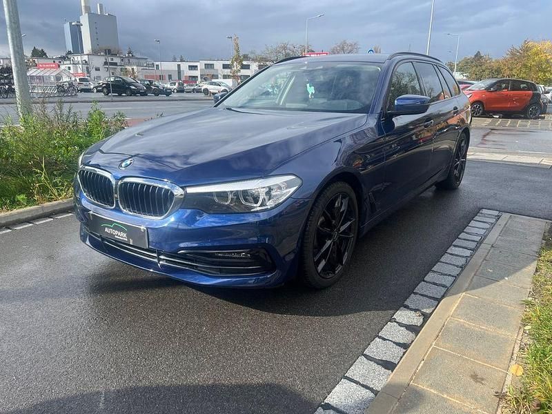 Blau Gebraucht 2019 BMW 525 Sport Line Limousine | 26.900 € (Fairer Preis) - Bild 1/4