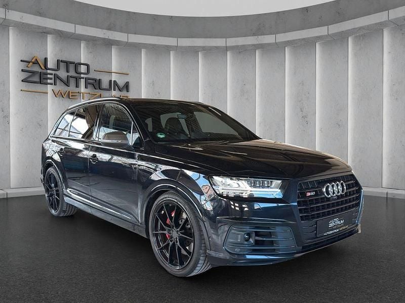 Orcaschwarz/deep black Gebraucht 2018 Audi SQ7 Sport SUV | 37.490 € (Superpreis) - Bild 1/4