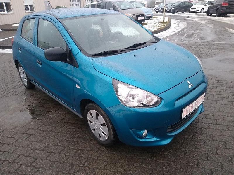 Gebraucht Mitsubishi Space Star Diamant Edition 71 PS (52 kW) 2015 Blau Limousine