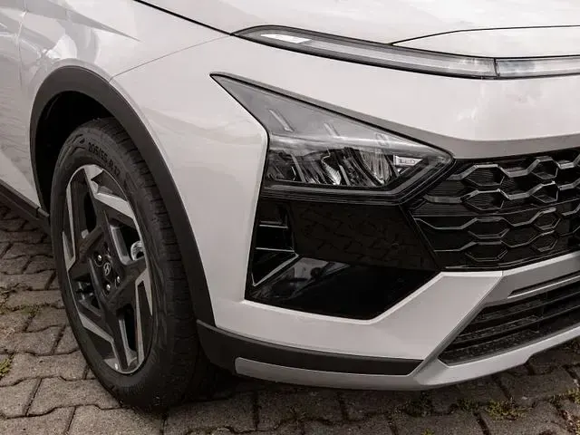 Neu Hyundai Bayon Prime 101 PS (74 kW) 2025 Lumen grey SUV