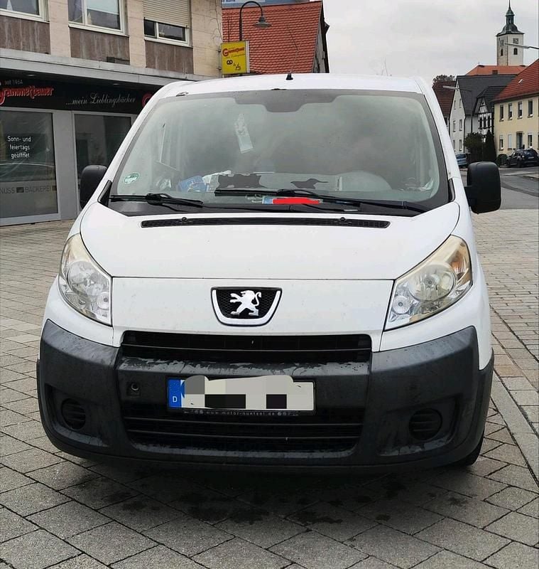 Gebraucht Peugeot Expert 90 PS (66 kW) 2011 Weiß Van