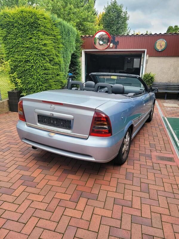 Silber Gebraucht 2004 Opel Astra Cabriolet Cabrio | 2.500 € (Fairer Preis) - Bild 1/4