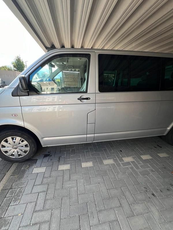 Grau Gebraucht 2008 VW T5 Van | 8.500 € (Fairer Preis) - Bild 1/4