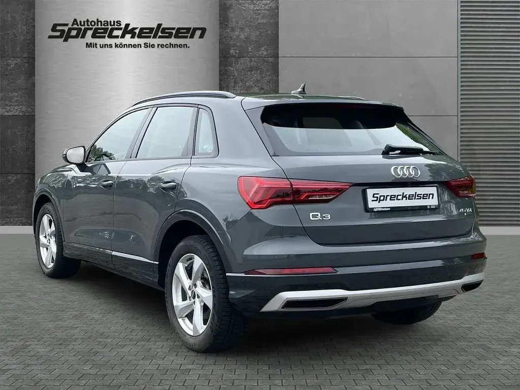 Usata Audi Q3 Ambiente 200 CV (147 kW) 2020 Grigio SUV