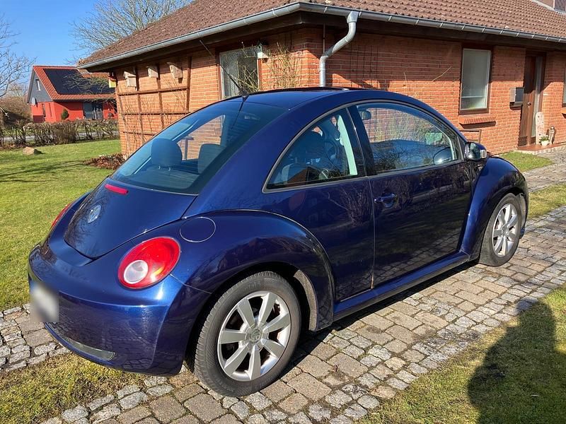 Gebraucht VW Beetle 105 PS (77 kW) 2006 Blau Kleinwagen