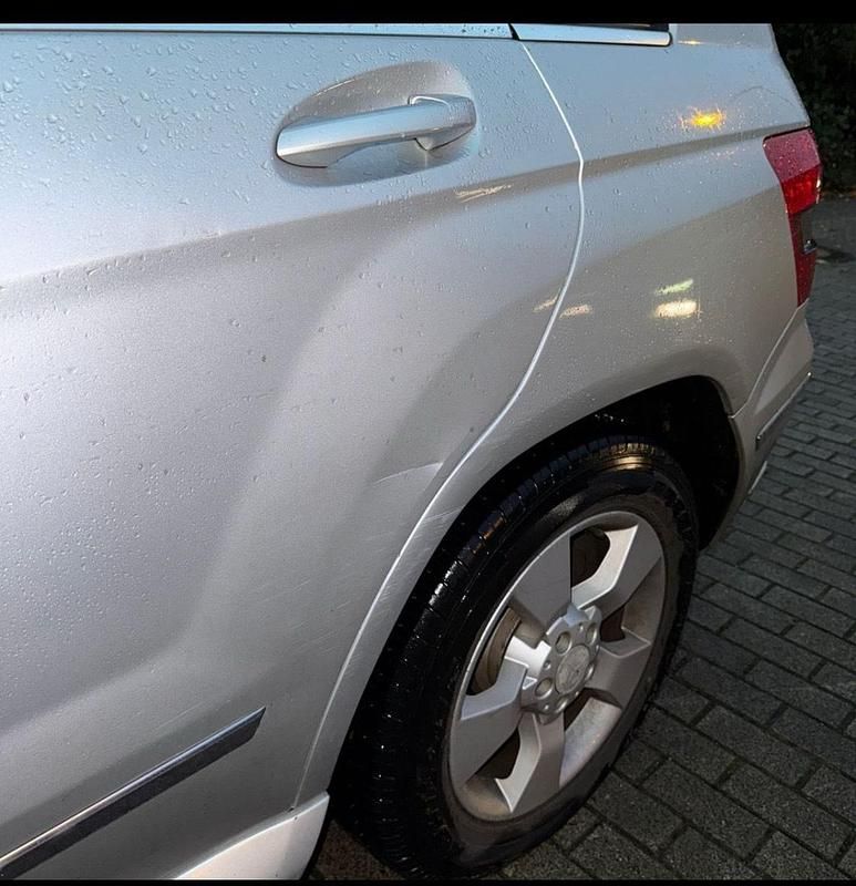 Gebraucht Mercedes GLK320 224 PS (164 kW) 2009 Silber SUV