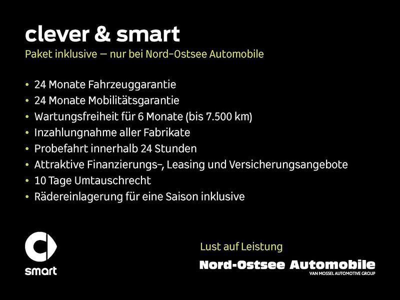 Gebraucht Smart ForFour Electric Drive Passion 60 kW (82 PS) 2021 Karosserie in white Limousine