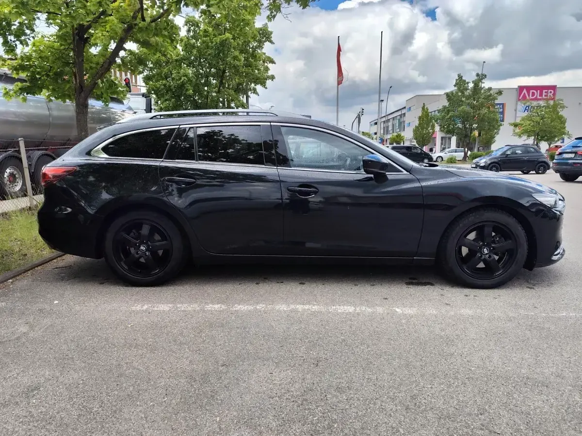 Gebraucht Mazda 6 Sports-Line 184 PS (135 kW) 2018 Schwarz Kombi