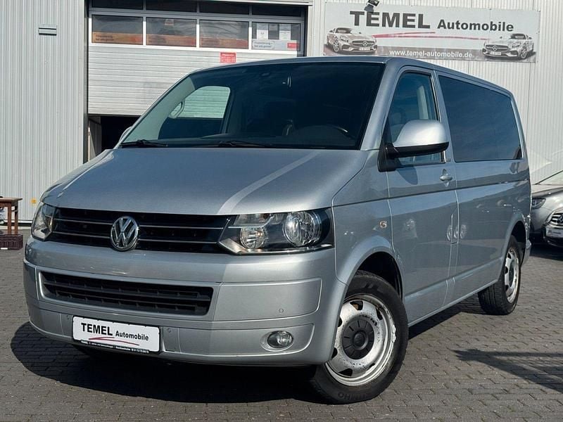 Silber Gebraucht 2013 VW Multivan Match Van | 18.900 € (Superpreis) - Bild 1/4