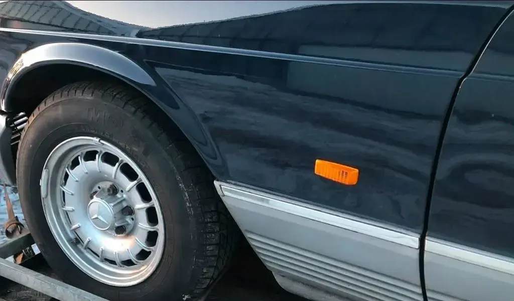 Gebraucht Mercedes 500 241 PS (177 kW) 1981 Blau Limousine
