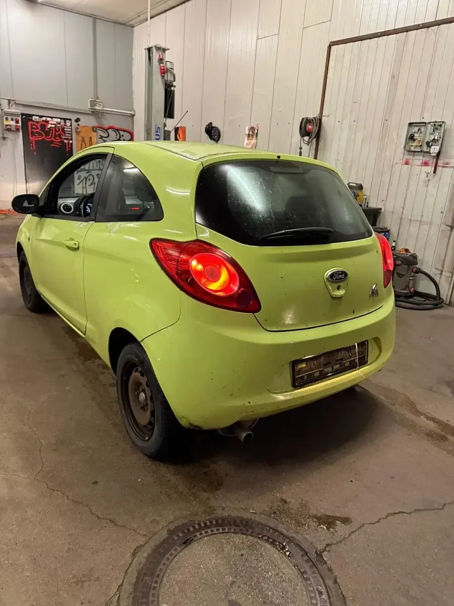 Gebraucht Ford Ka 69 PS (50 kW) 2009 Gelb Kleinwagen