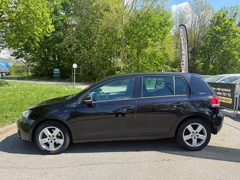 Gebraucht VW Golf VI Team 122 PS (89 kW) 2010 Schwarz Kleinwagen