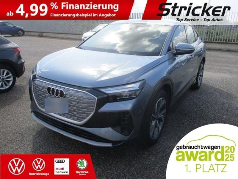 Gebraucht Audi e-tron 150 kW (204 PS) 2023 Geysirblau metallic (metallic) SUV