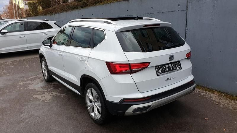 Gebraucht Seat Ateca 150 PS (110 kW) 2022 Weiß SUV