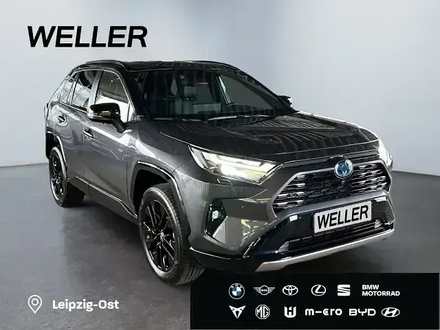 Gebraucht Toyota RAV4 Hybrid Style 178 PS (130 kW) 2025 Grey metallic (1g3)/ attitude SUV