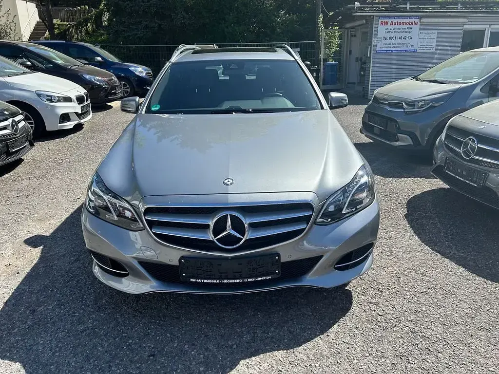 Second-hand Mercedes E220 170 CP (125 kW) 2013 Argintiu Break