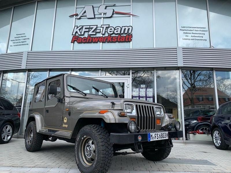 Grün Gebraucht 1989 Jeep Wrangler Sport SUV | 54.500 € - Bild 1/4