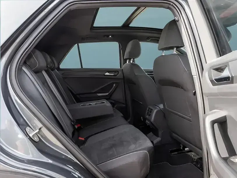 Usata VW T-Roc 190 CV (139 kW) 2025 Grigio SUV