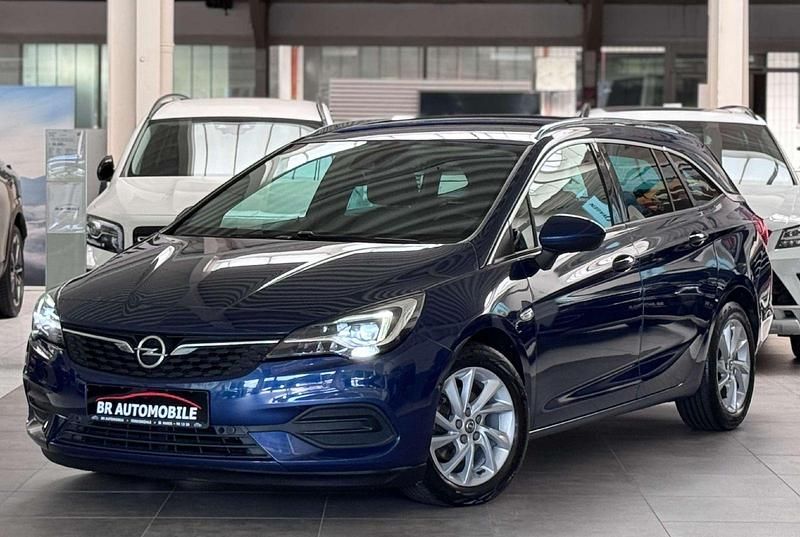 Blau Gebraucht 2019 Opel Astra Business Elegance Kombi | 12.790 € - Bild 1/4