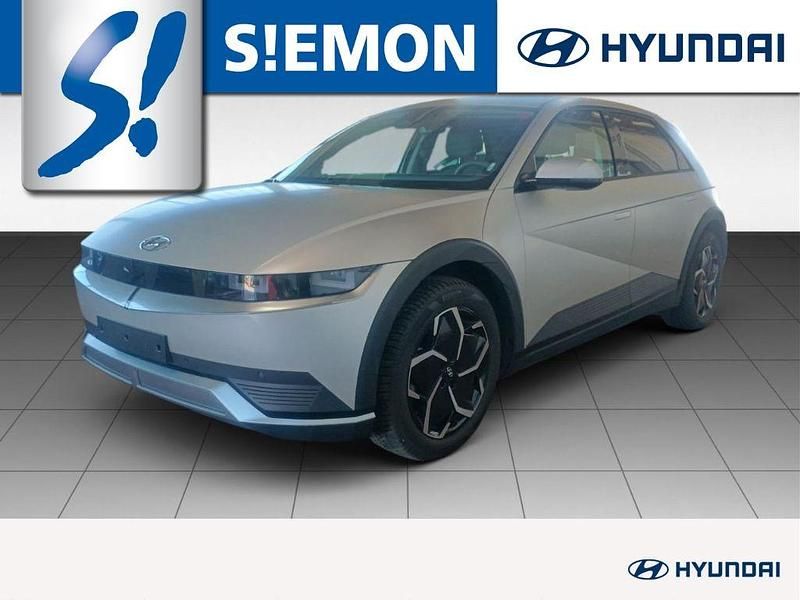 Gold Gebraucht 2024 Hyundai Ioniq 5 Techniq SUV | 35.630 € (Guter Preis) - Bild 1/3