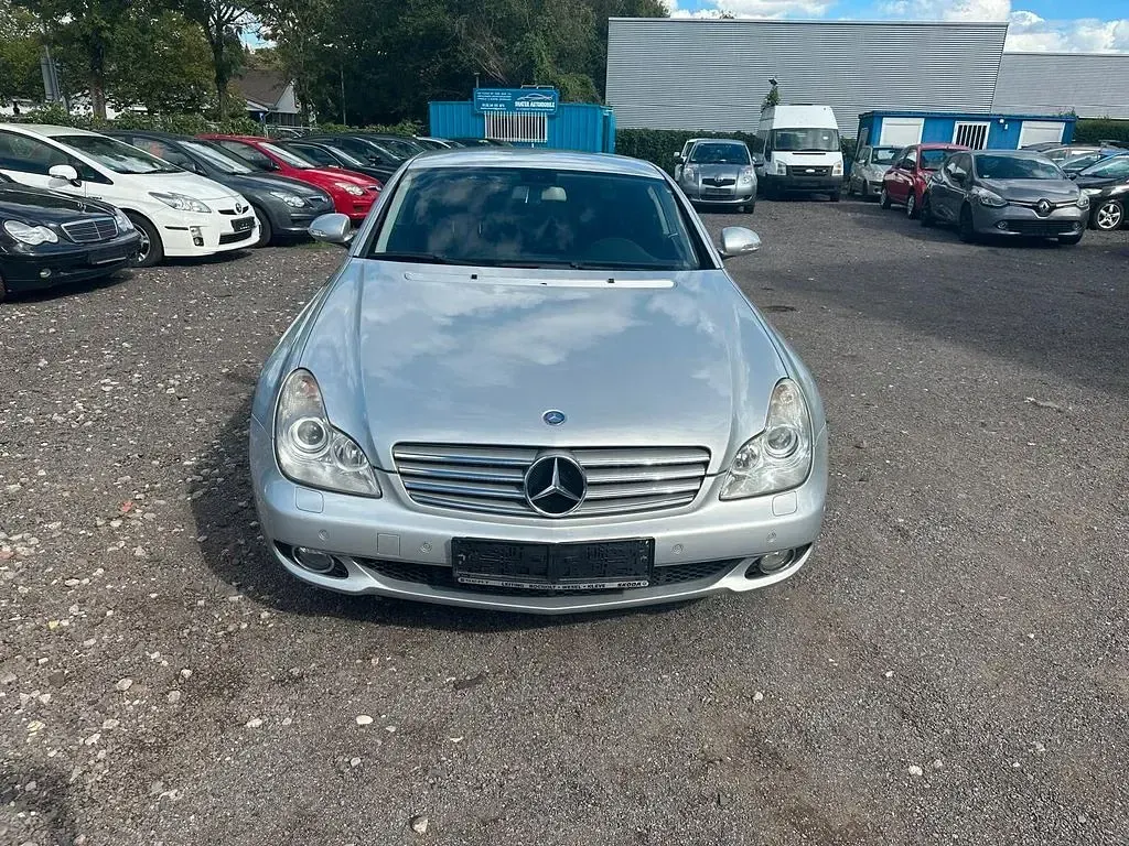 Gebraucht Mercedes CLS350 292 PS (214 kW) 2007 Silber Limousine