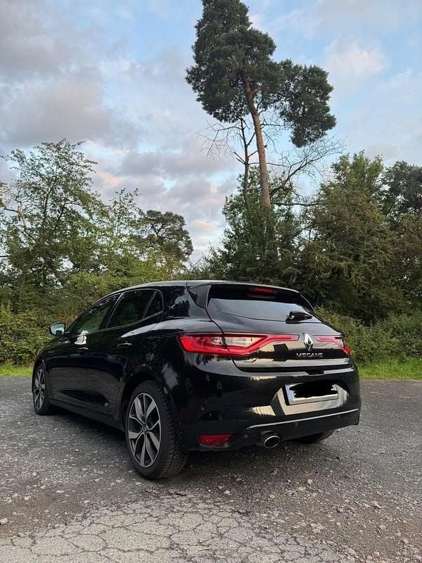 Gebraucht Renault Mégane IV Bose Edition 132 PS (97 kW) 2016 Schwarz Limousine
