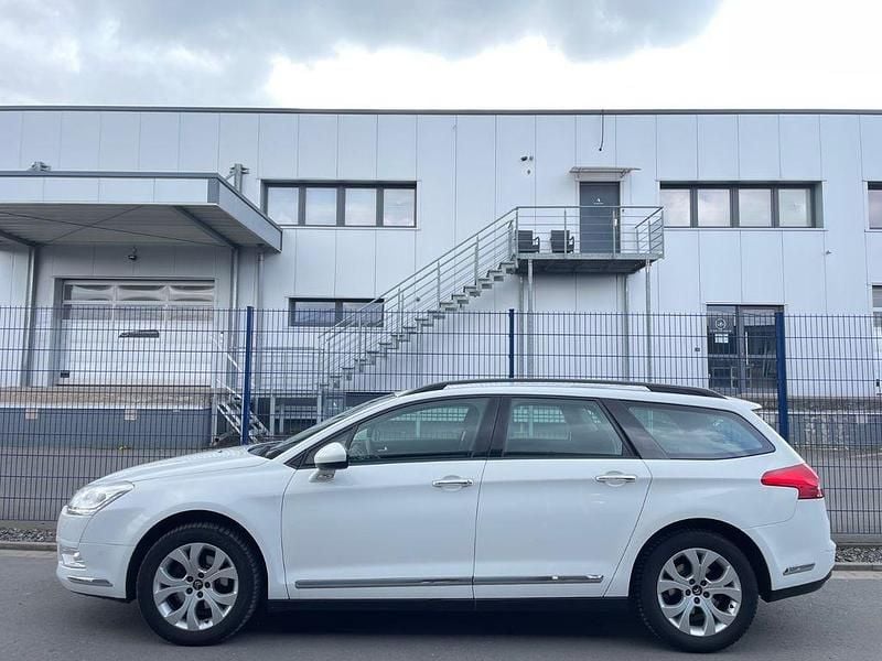 Gebraucht Citroën C5 Business Class 140 PS (102 kW) 2015 Weiß Kombi