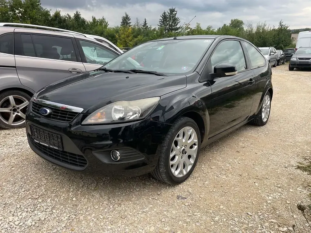 Gebraucht Ford Focus Style 101 PS (74 kW) 2008 Silber Limousine