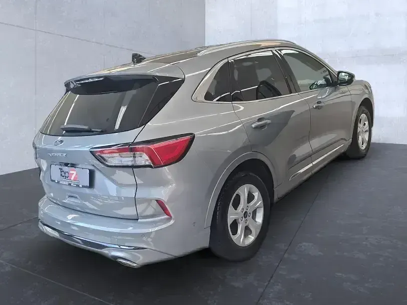 Gebraucht Ford Kuga Vignale 225 PS (165 kW) 2021 Solar silver (metallic) SUV