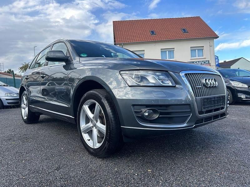 Grau Gebraucht 2012 Audi Q5 S-Line SUV | 11.690 € (Guter Preis) - Bild 1/4