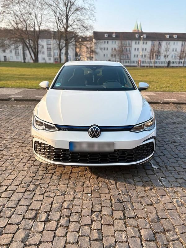 Gebraucht VW Golf VIII GTE 245 PS (180 kW) 2021 Weiß Limousine