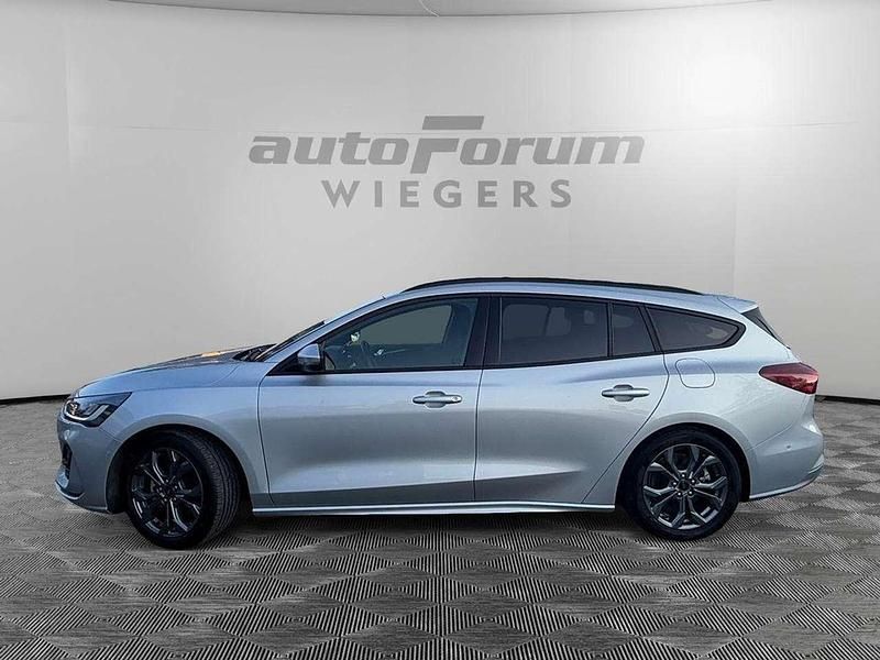 Gebraucht Ford Focus ST-Line 155 PS (114 kW) 2024 Silber Kombi