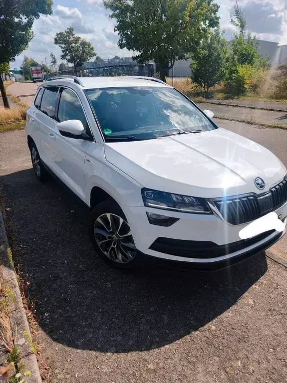Gebraucht Skoda Karoq Clever 150 PS (110 kW) 2022 Weiß SUV