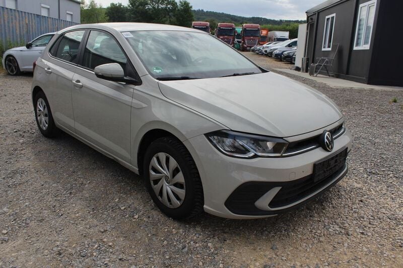 Ascotgrau (metallic) Gebraucht 2022 VW Polo Kleinwagen | 12.490 € (Guter Preis) - Bild 1/4