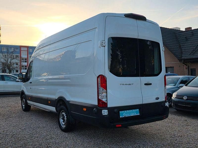 Gebraucht Ford Transit 105 PS (77 kW) 2021 Weiß Van / Kleinbus
