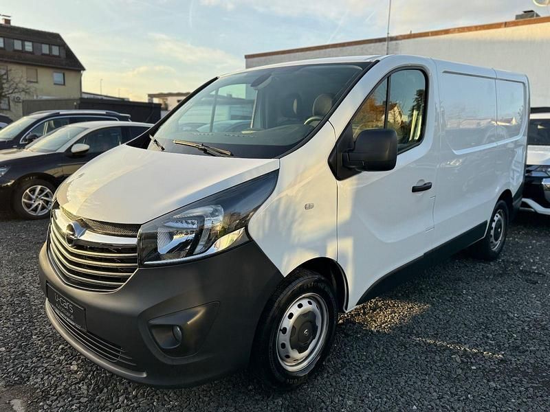 Weiß Gebraucht 2019 Opel Vivaro Van | 10.900 € (Superpreis) - Bild 1/4