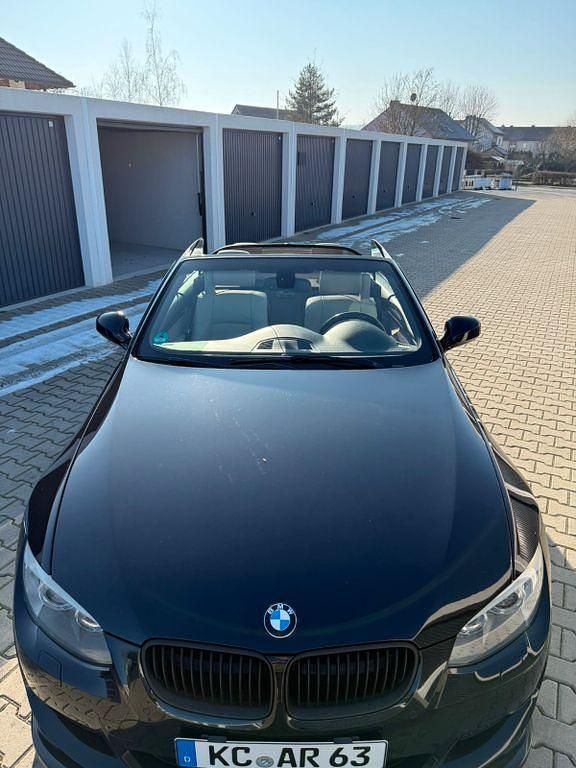 Gebraucht BMW 320 Cabriolet M Sport 184 PS (135 kW) 2010 Schwarz Cabrio
