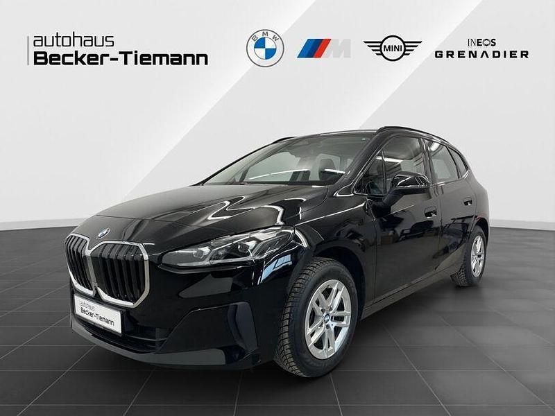 Gebraucht BMW 218 Efficient Dynamics 150 PS (110 kW) 2024 Schwarz Van / Kleinbus