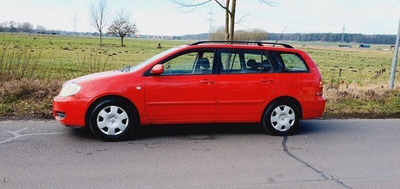Rot Gebraucht 2007 Toyota Corolla Kombi | 4.200 € (Guter Preis) - Bild 1/4