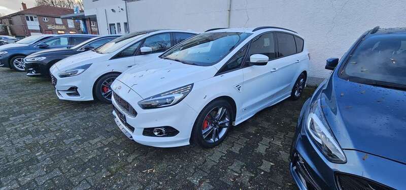 Frostweiß Gebraucht 2019 Ford S-MAX ST-Line Van / Kleinbus | 30.949 € (Teuer) - Bild 1/4