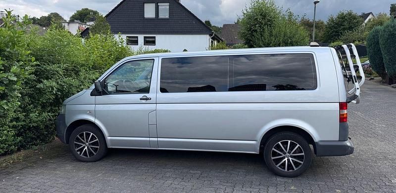 Silber Gebraucht 2008 VW T5 Van | 10.980 € (Teuer) - Bild 1/4