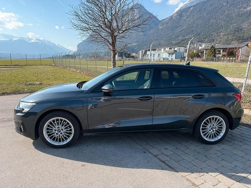 Gebraucht Audi A3 Advanced 204 PS (150 kW) 2022 Grau Limousine