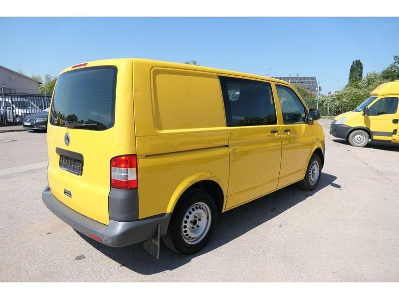Gebraucht VW Transporter 84 PS (61 kW) 2011 Ginstergelb r1032 Van