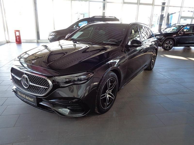 Gebraucht Mercedes E300 AMG line 204 PS (150 kW) 2025 Grau Limousine