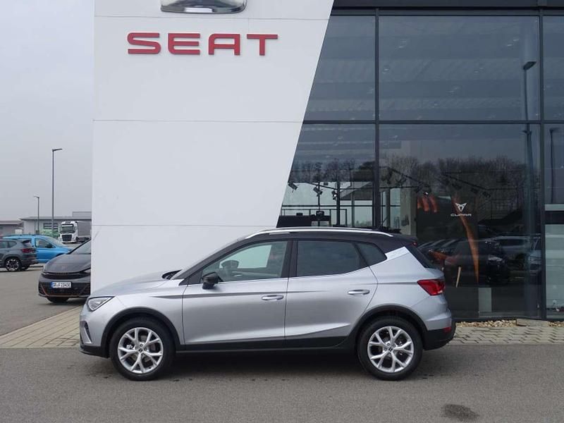 Gebraucht Seat Arona FR 116 PS (85 kW) 2025 Urban silber / dach midnight s SUV