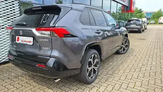 Second-hand Suzuki Across Comfort+ 306 CP (225 kW) 2024 Gri SUV