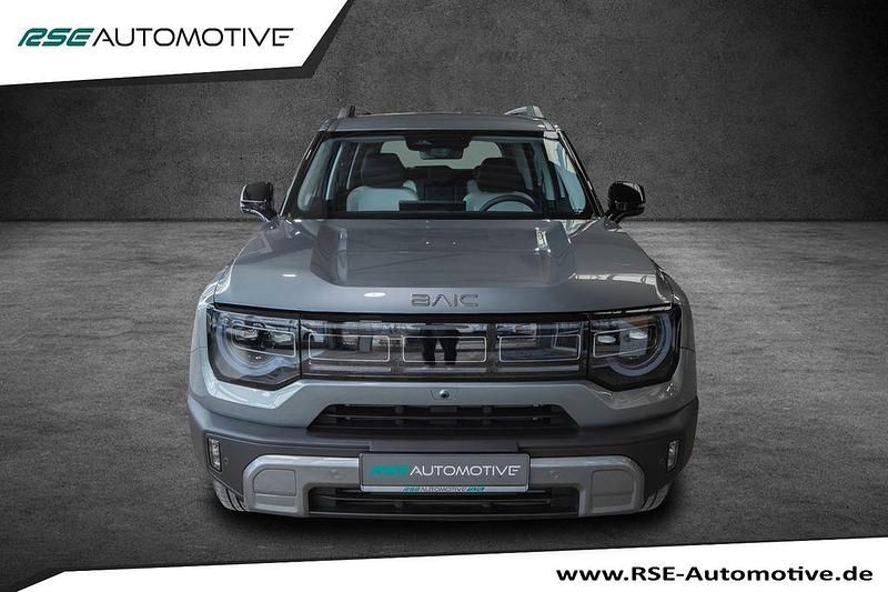 Neu Baic BJ30 156 PS (114 kW) 2026 Grau SUV